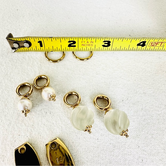 LIZ CLAIBORNE Vintage 90s Gold Tone Hoop Earrings with 3 Interchangeable Dangles - Picture 7 of 7